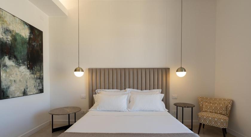 Image of Superior Suite 8