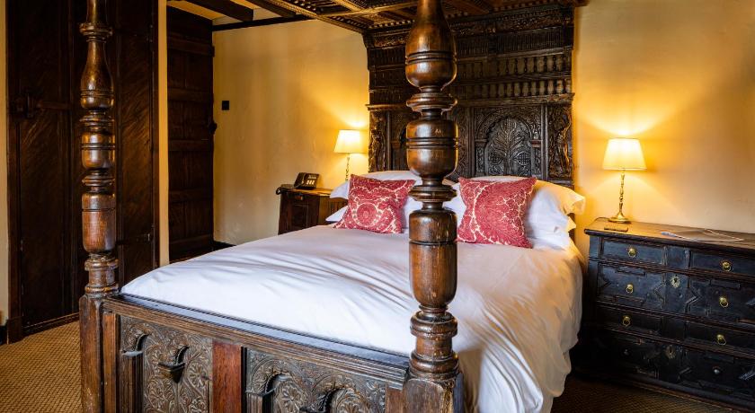 チディングフォルド The Crown Inn 5つ星 ホテル 眺望