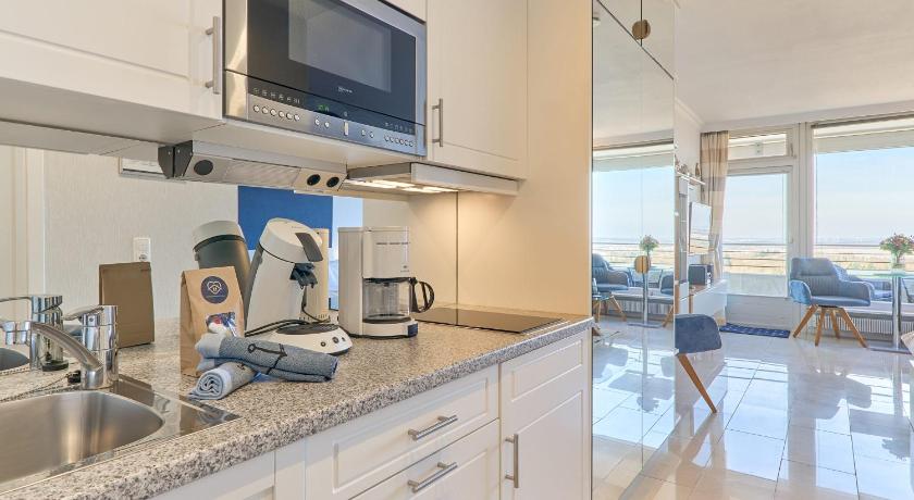 Image of Apartment with Sea View 16