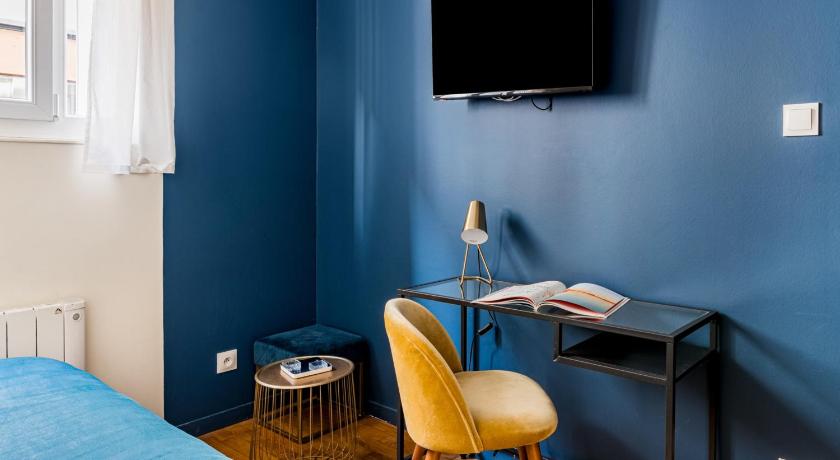 Image of Comfort Studio 7