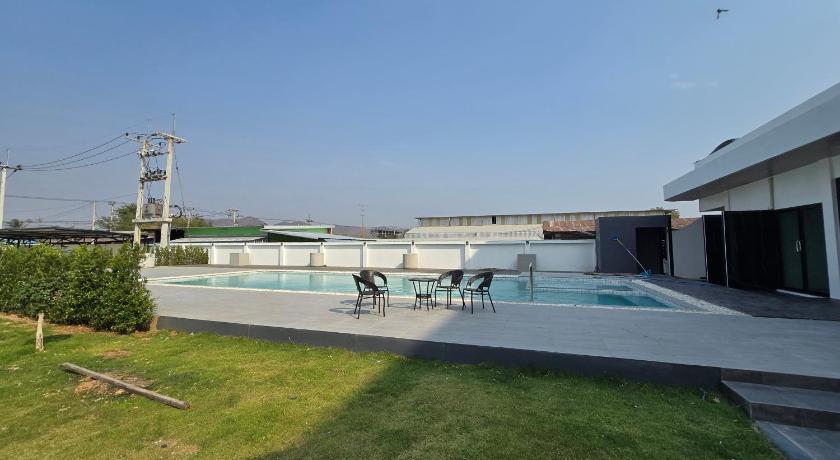 カンチャナブリ Manee Mantra Hotel, Kanchanaburi 4つ星 ホテル 施設