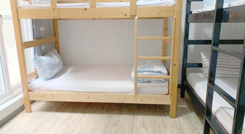 Image of Bed in 4-Bed Male Dormitory Room 9
