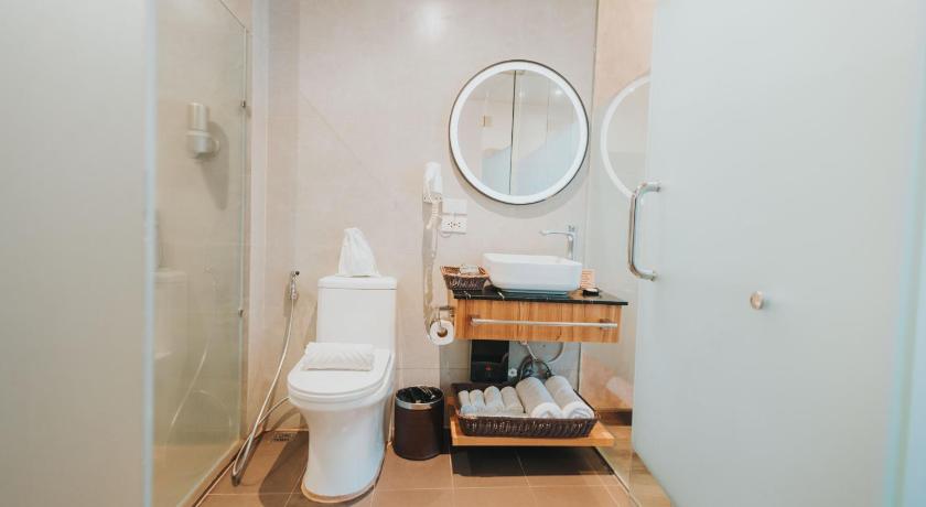 1 Queen Bed, Nonsmoking, Superior Room, Shower Only fotója 17