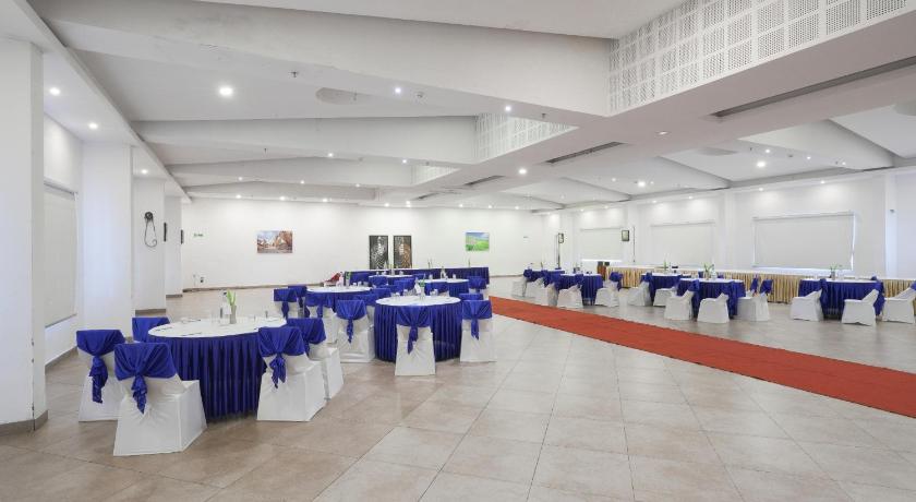 Eastend Munnar Hotel - image 35