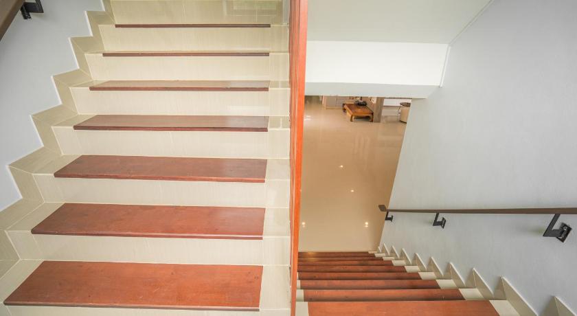 ナコーンパノム Mekong pano villa 4つ星 ホテル プール