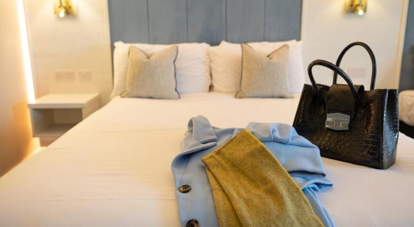 Image of Standard Double Room 7