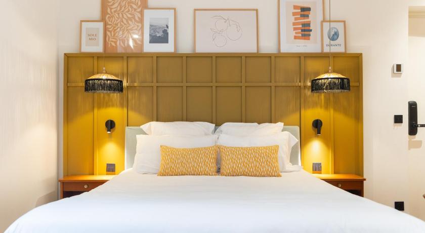 Image of Deluxe Double Room with Terrace 1