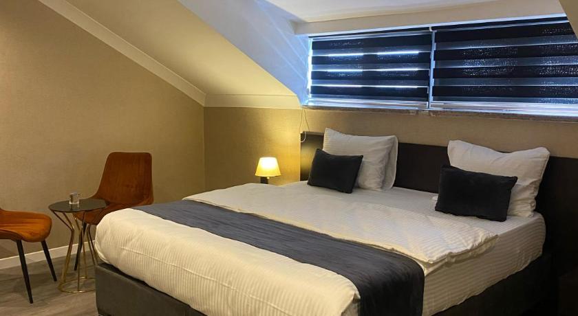 Grand Armada Hotel - image 3