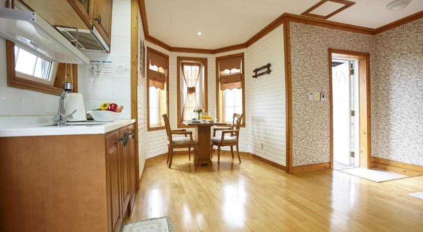 Pyeongchang Morning Sound 3-Star Guesthouse lobby