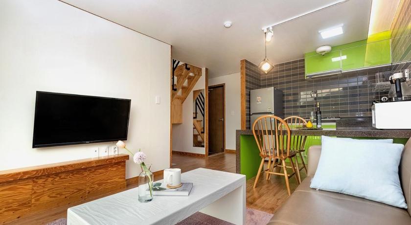 ヨンドク Yeongdeok Island 107 2つ星 ゲストハウス ロビー