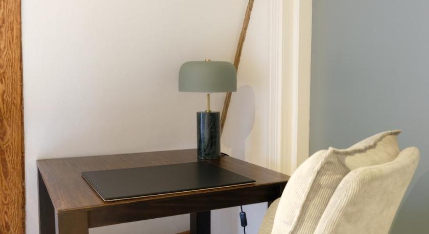 Image of Superior Suite 7