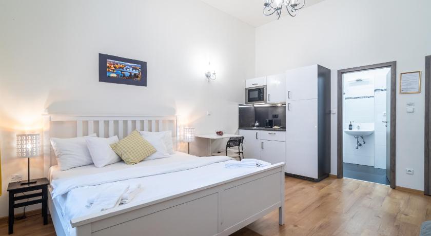 Image of Studio for 2 people 10