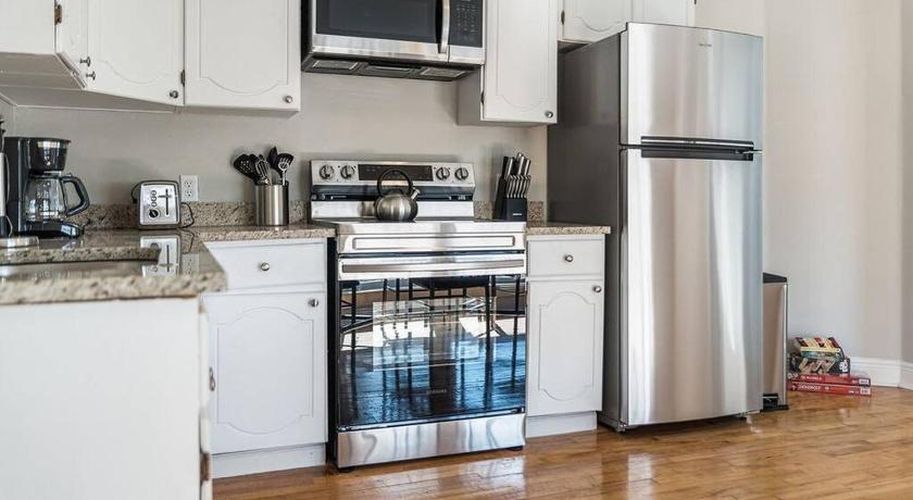 해넌 파크 (AL) Old Dauphin Way Historic Home - Unit 3 3성급 숙소 레스토랑