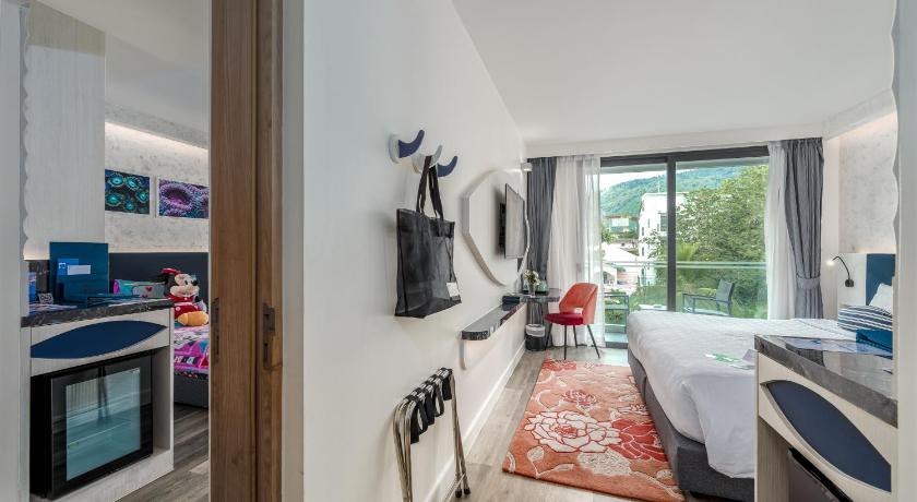 【コネクティングルーム】2 スーペリアルーム（バルコニー付き） (2 Connecting Superior Rooms with Balcony)の画像 13