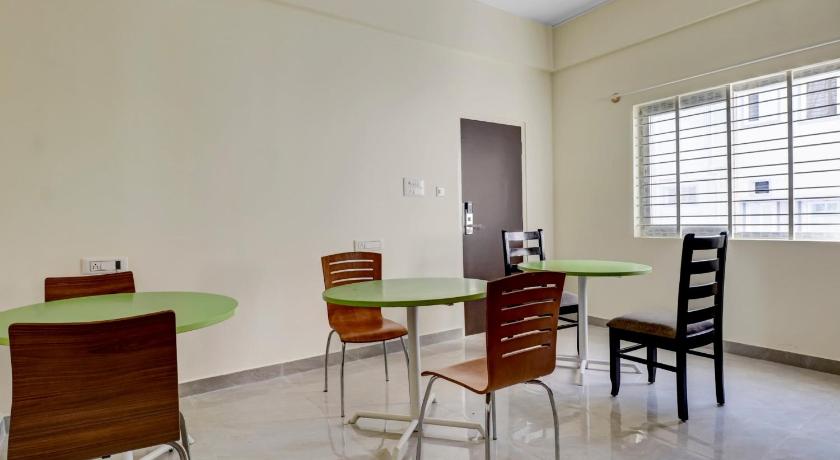 Hotel O Manyata Palace – Bangalore, MN