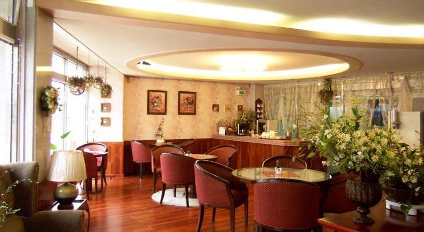 平沢 Asia Tourist Hotel 2つ星 ホテル ロビー