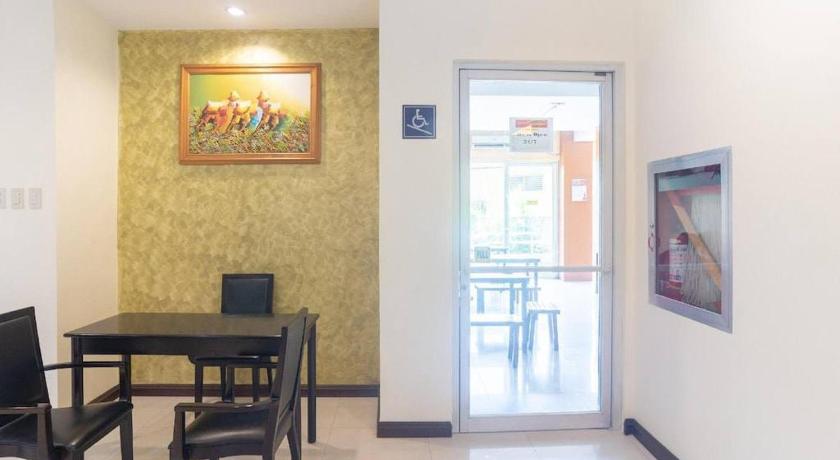 WJV Premium Hotel - image 5