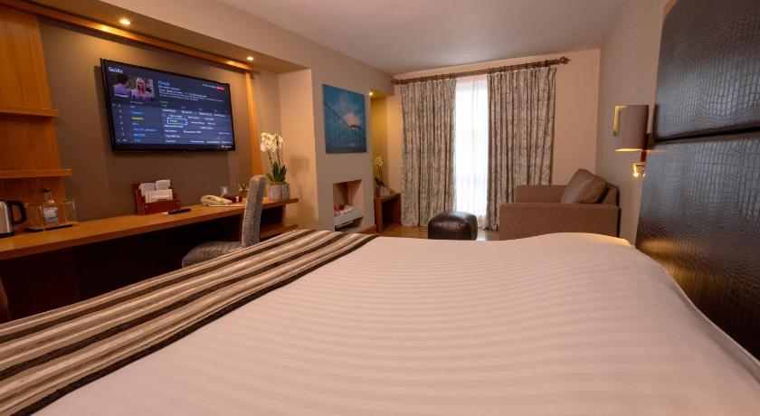 Image of Deluxe Room 3