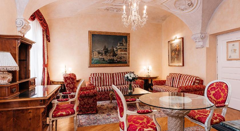 Image of Luxury Suite 4