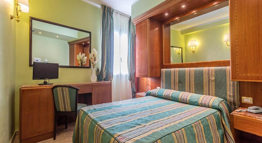 Raeli Hotel Siracusa photo