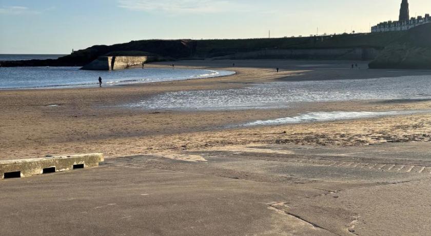 Cullercoats Coastal Retreat