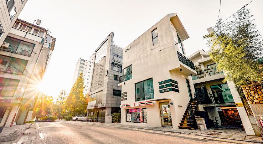 서울 F9 Tailored Service Home Near Hongik Univ Station 4성급 싱글룸 부대시설