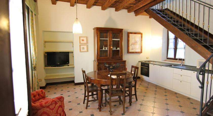 Image of Family Suite (5 Adults) 15