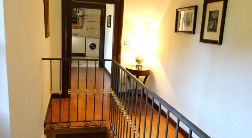 Image of Family Suite (5 Adults) 10