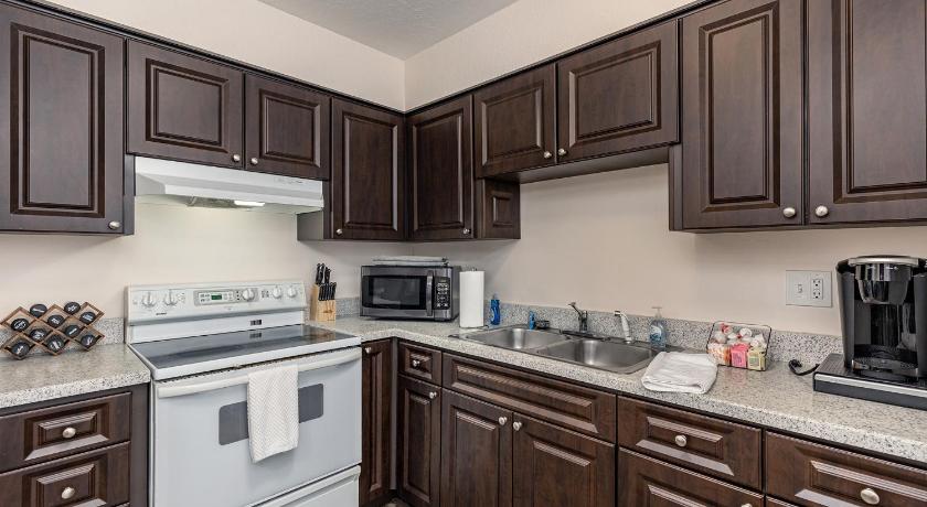 ターポン・スプリングス (FL) Luxurious 2 bedroom near Innisbrook Golf Resort! 3つ星 宿泊施設 ロビー