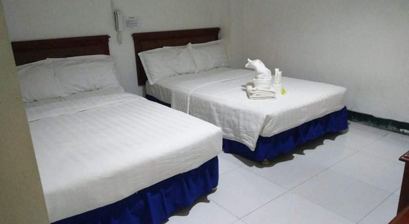 Image of Family Room 3