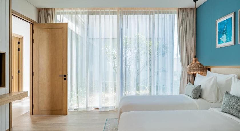 Image of Four-bedroom Beachfront Pool Villa - Ocean Club Access 13