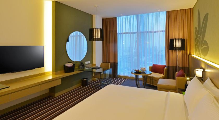 Image of High Floor Room with King Bed 1