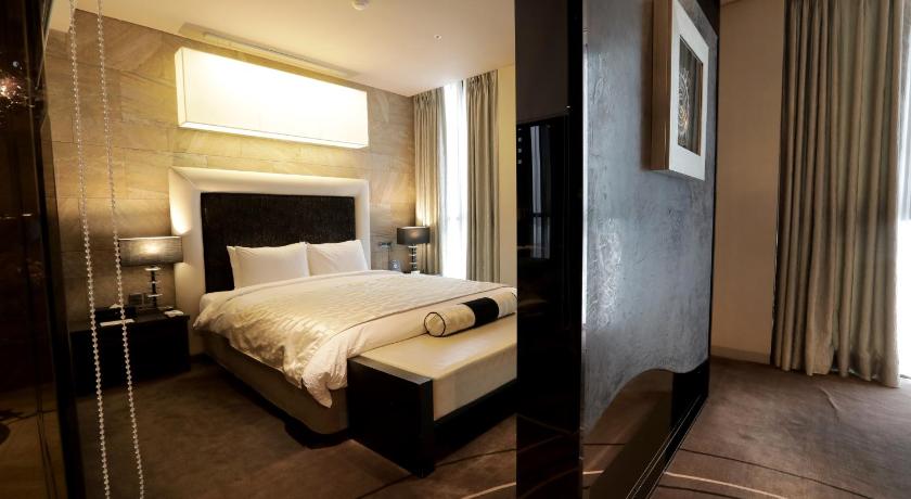 Imatge de [Special Offer] Presidential Suite with Premium with Breakfast Room Service & 1 hour Late Check-out 5
