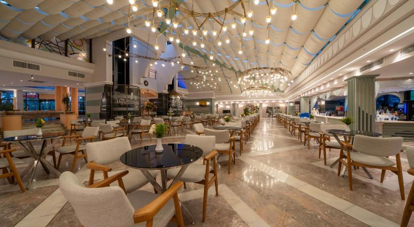 Hotel Aqua - image 2