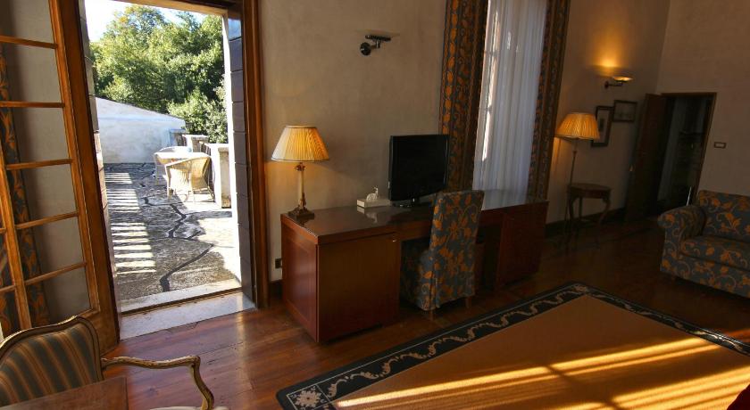 Image of Deluxe Junior Suite 15