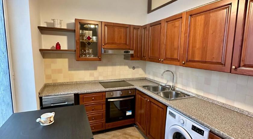 Bella Trastevere - main image