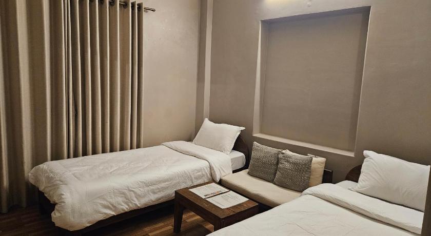 Image of Twin Room with Balcony 0