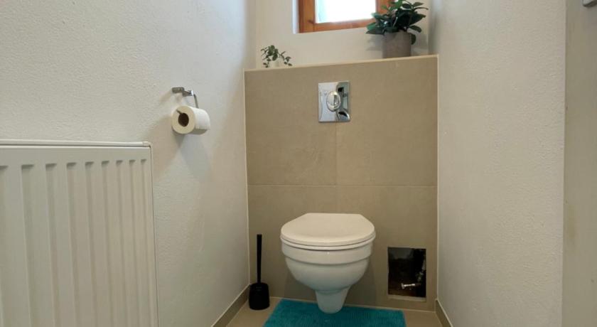 ラロクシュムジュシュ Charmantes Arkadenhaus mit großem Garten 4つ星 シングルルーム ロビー