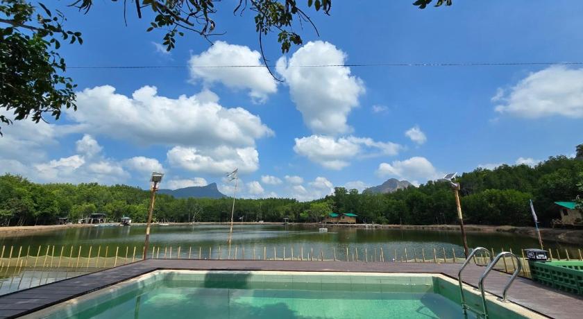 クラビ Aonang Riverside Home ホテル 外観