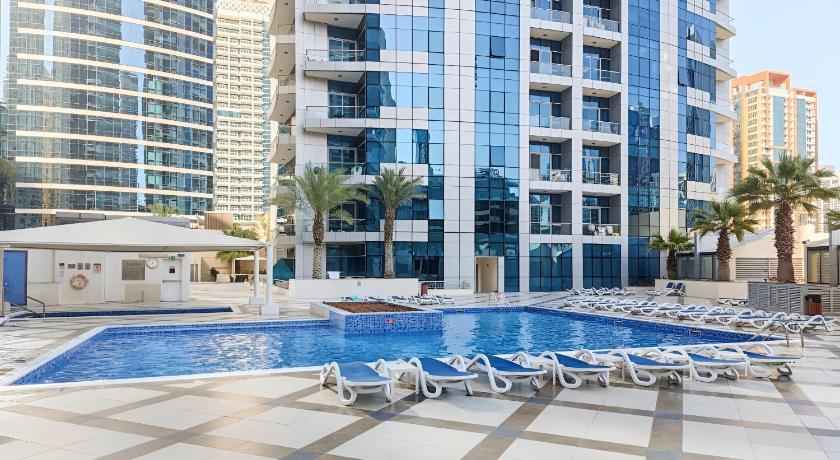 Stunning 1 bedroom with Balcony - Full Marina view - main image