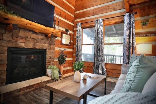 Carton (TN) Rustic Rewind Accommodation view