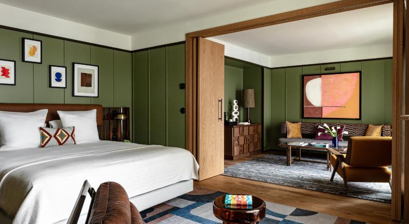 Image of Junior Suite 0