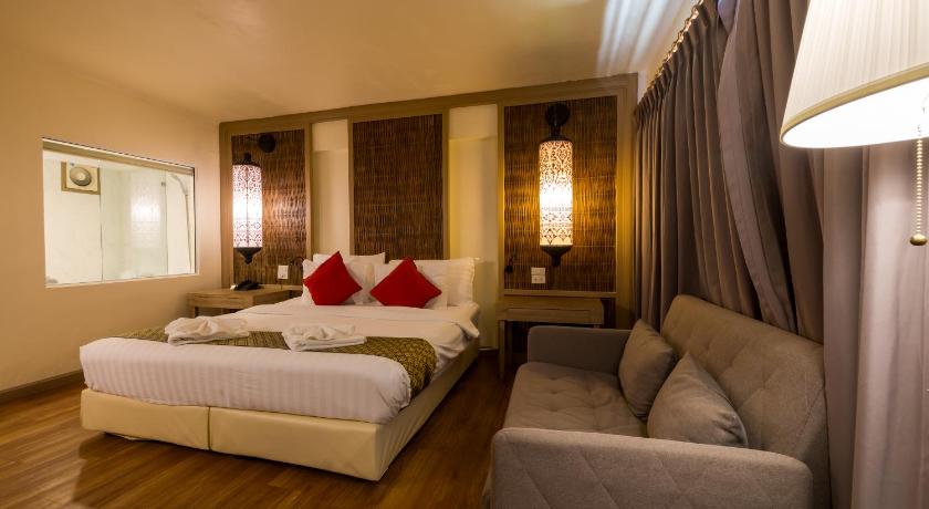 Image of Family Room 3