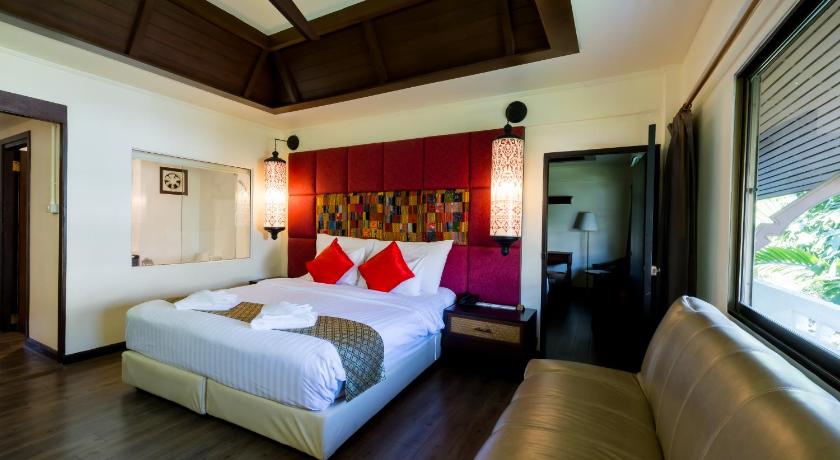 Image of Family Room 1