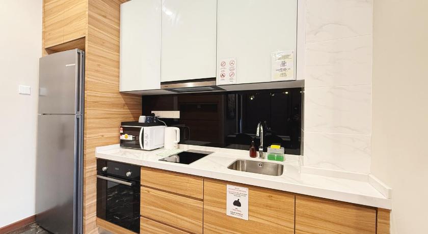Royce Residences KLCC by WSD - image 9
