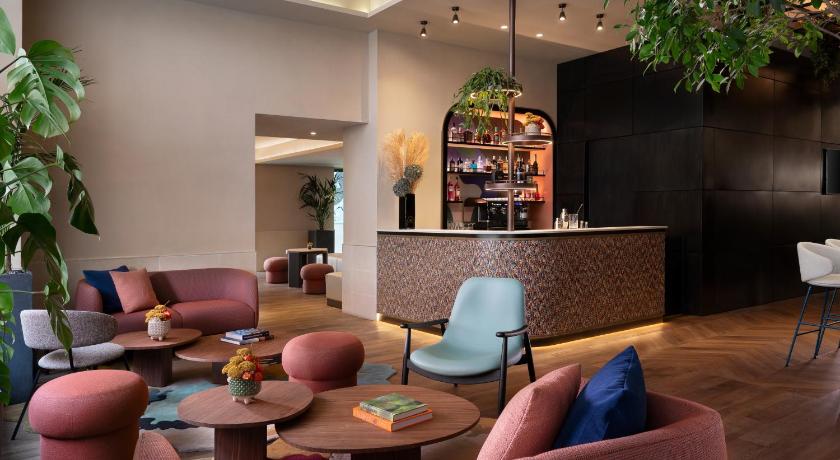 Rome The Spring House Hotel Rome Vatican, Tapestry Collection by Hilton 4-Star Hotel amenity