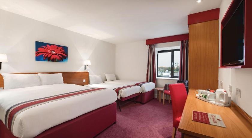 Ramada by Wyndham Cambridge