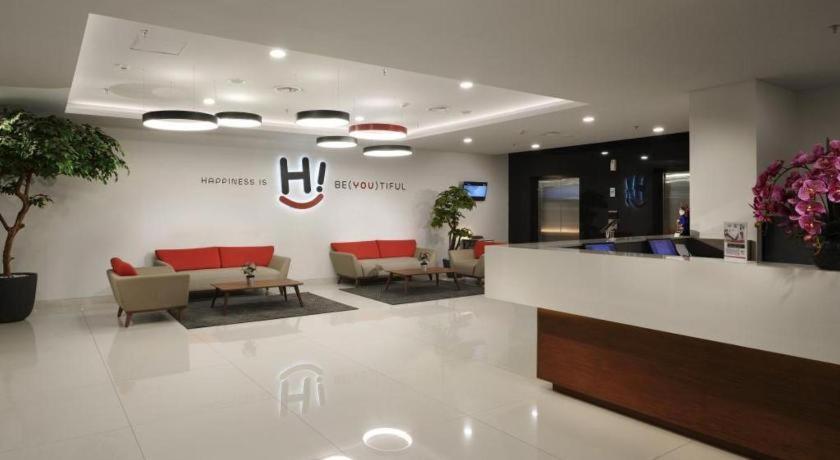 HI HOTEL SENEN