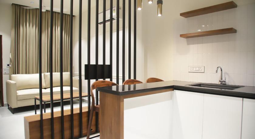 Hunkal Stays - image 21
