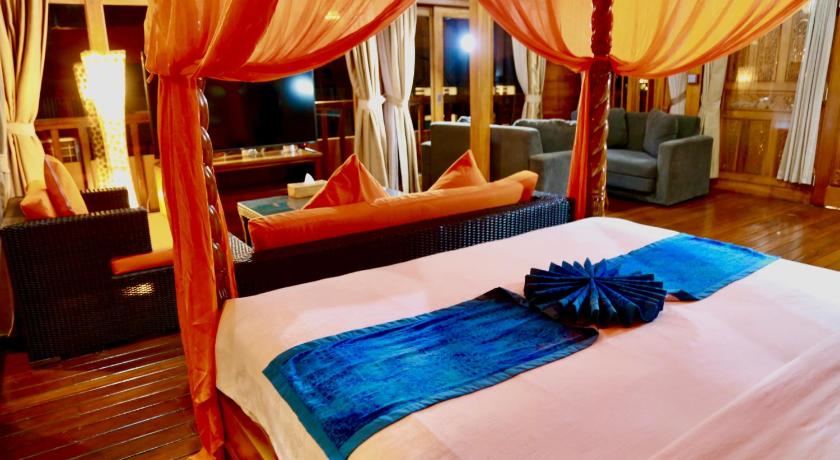 Seahouse Bali Indah Beach Inn